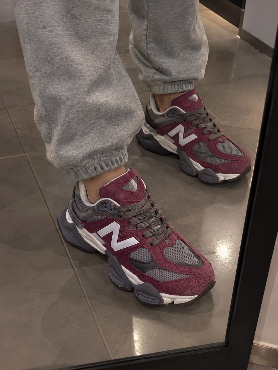 9060 Gri Bordo